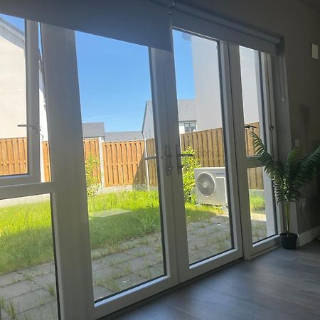 3 Bed Rooms Vip Family House دبلن المظهر الخارجي الصورة