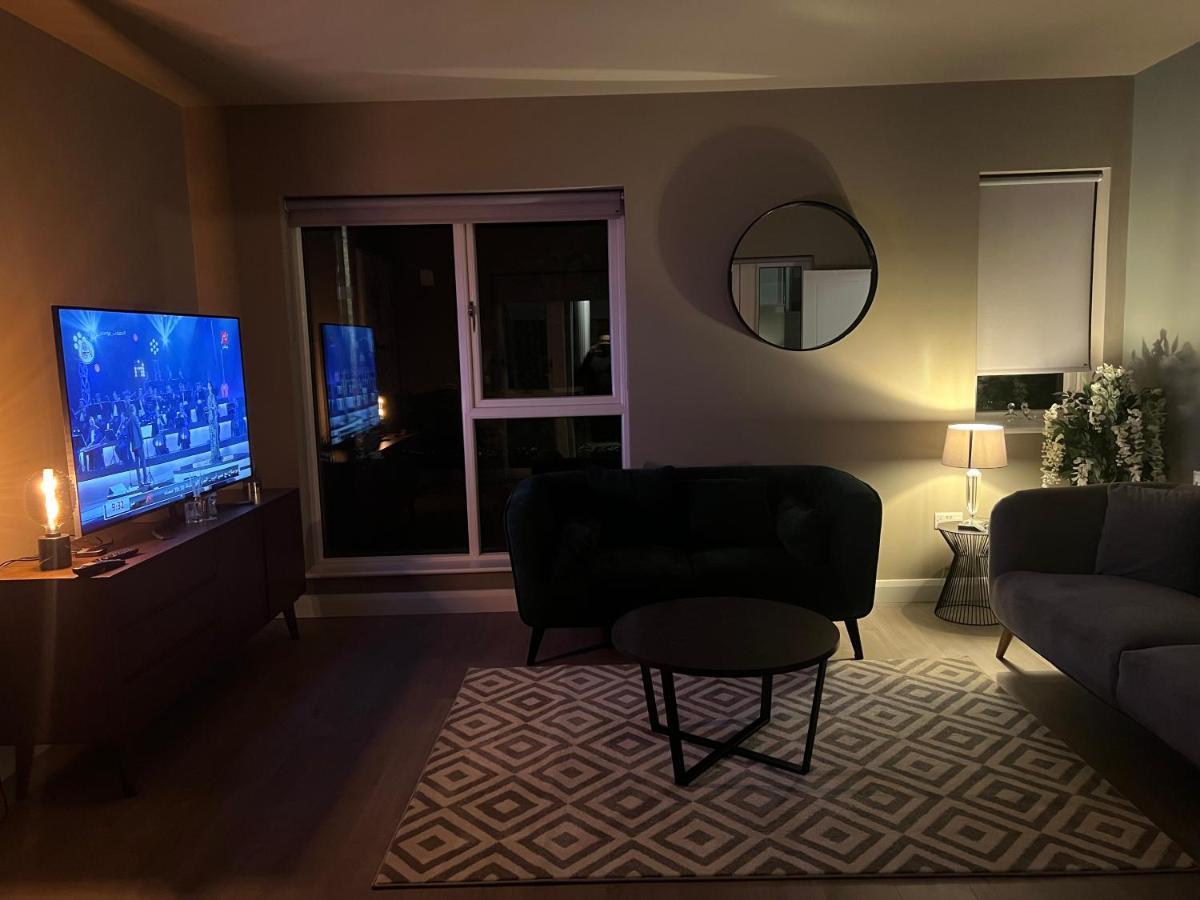 3 Bed Rooms Vip Family House دبلن المظهر الخارجي الصورة