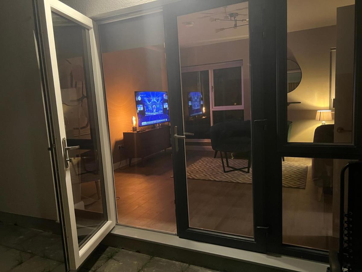 3 Bed Rooms Vip Family House دبلن المظهر الخارجي الصورة
